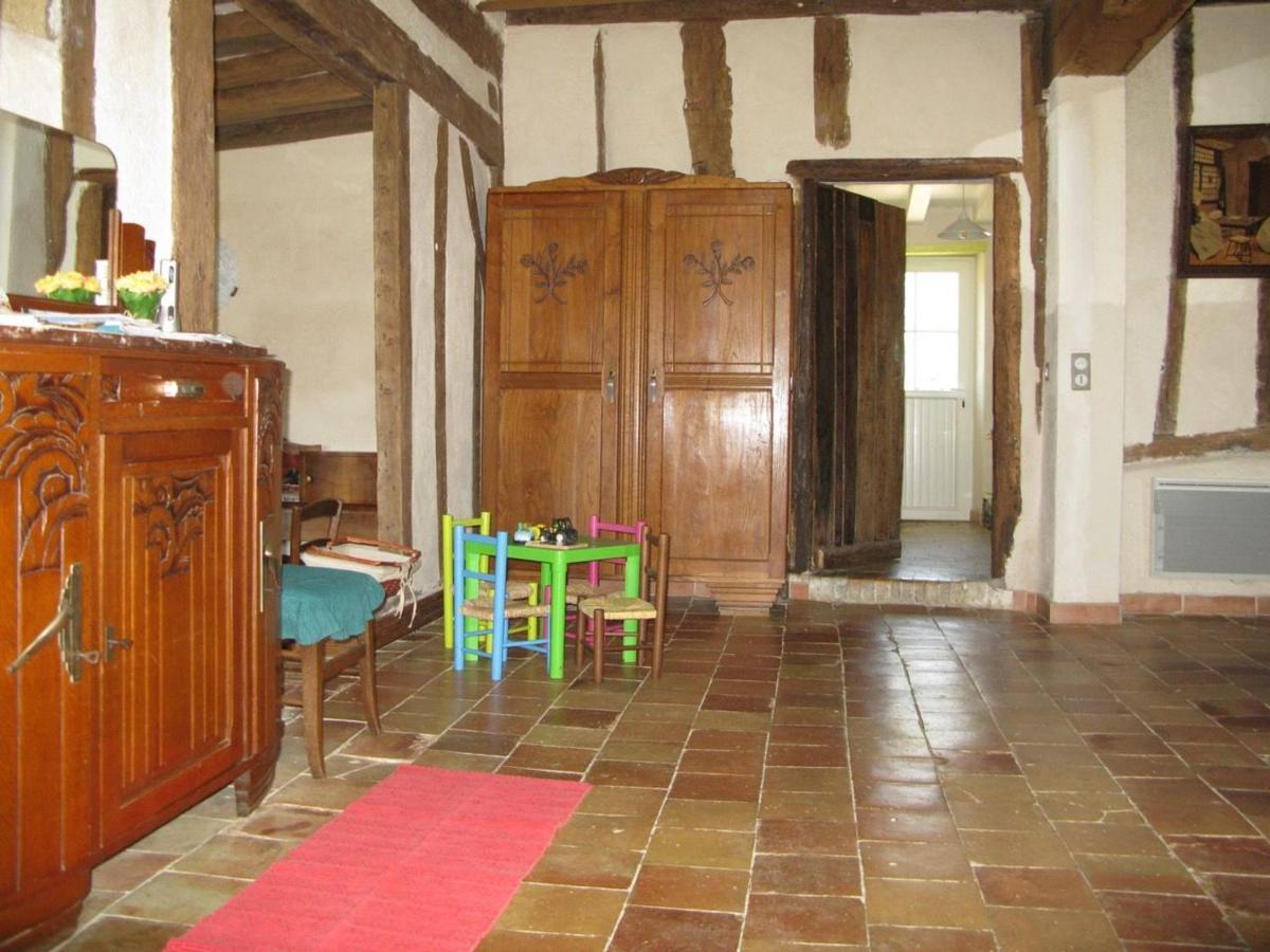 Maison Spacieuse Et Independante Avec Jardin Et Terrasse, Ideale Pour Observer La Nature En Sarthe - Fr-1-410-215 Rouperroux-le-Coquet 외부 사진